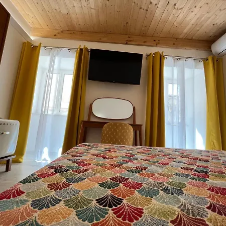 De Loca Bed & Breakfast