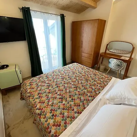 Bed & Breakfast De Loca 4*