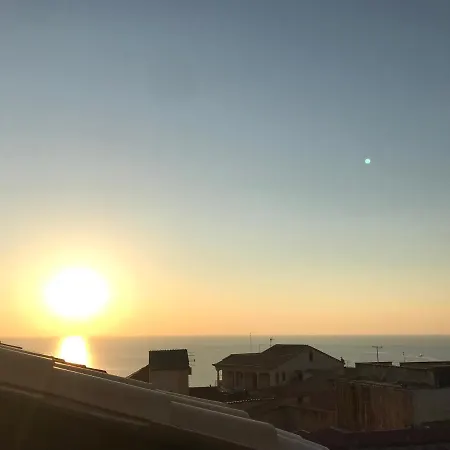 De Loca Panzió Tropea