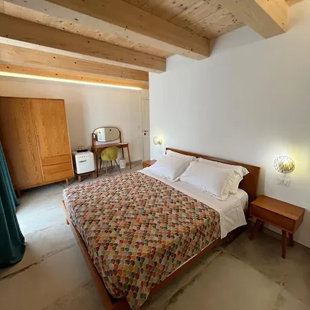 Panzió De Loca Tropea