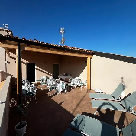 住宿加早餐酒店 De Loca 特罗佩阿