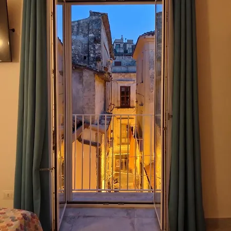 De Loca Panzió Tropea