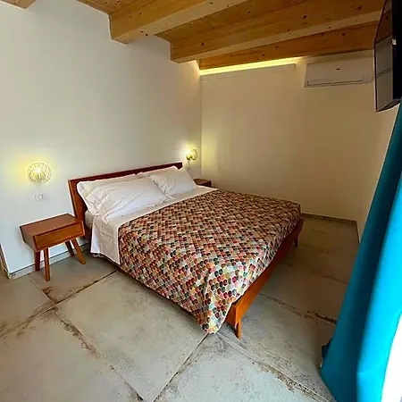 Bed and Breakfast De Loca Tropea