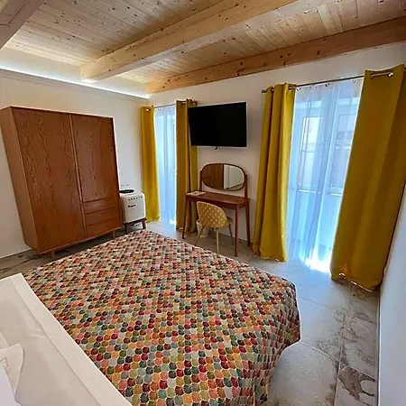 De Loca Bed and Breakfast